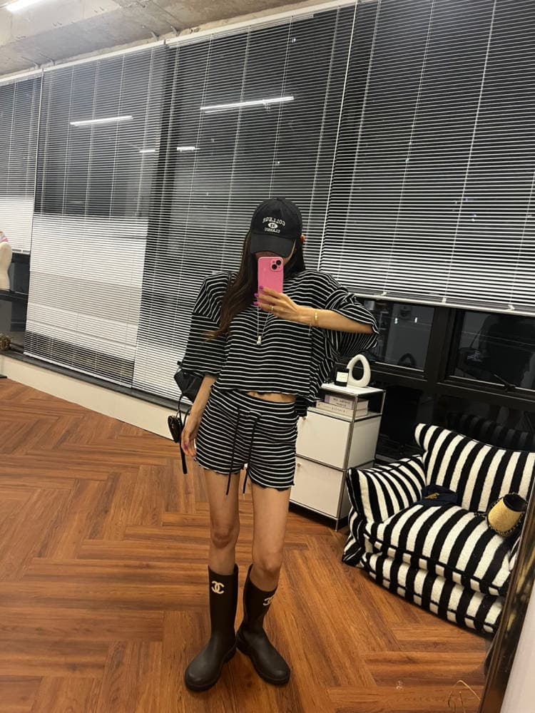 스트라이프 라운드 넥 반팔 프로필 모양 티셔츠 허리밴드 반바지 세트 상세 이미지 8