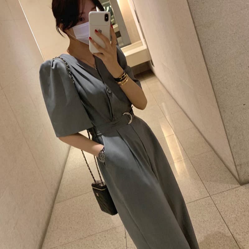 있음 선적 정장 바지 도루 센스 넓은 다리 패션 품격 벨트 허리 수축 거품 소매 점프 슈트 여름