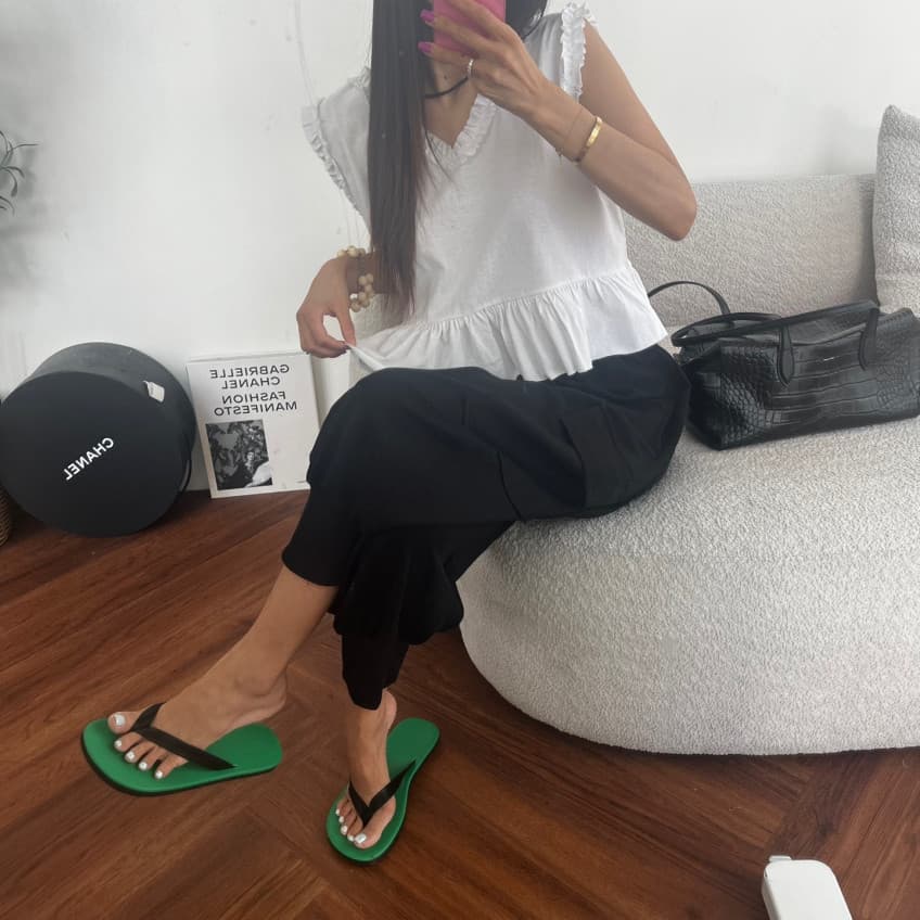 새로운 고급 단색 프릴 민소매 조끼 여성 상세 이미지 19