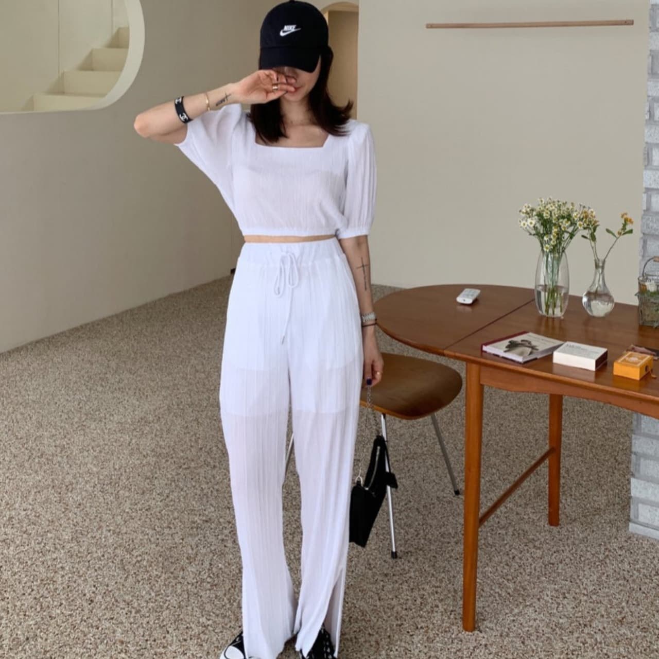 있음 선적 패션 캐주얼 세트 여성 플리츠 와이드 레그 팬츠 투피스 세트 이미지 2