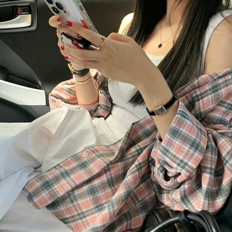 있음 선적 레트로 체크무늬 긴팔 여성 셔츠 느긋한 바람 루즈핏 캐주얼 재킷