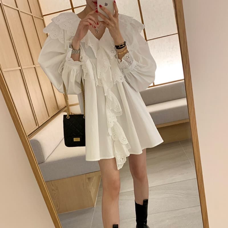 있음 선적 레트로 패션 레이스 레이스 패치워크 프릴 거품 소매 셔츠 이미지 4