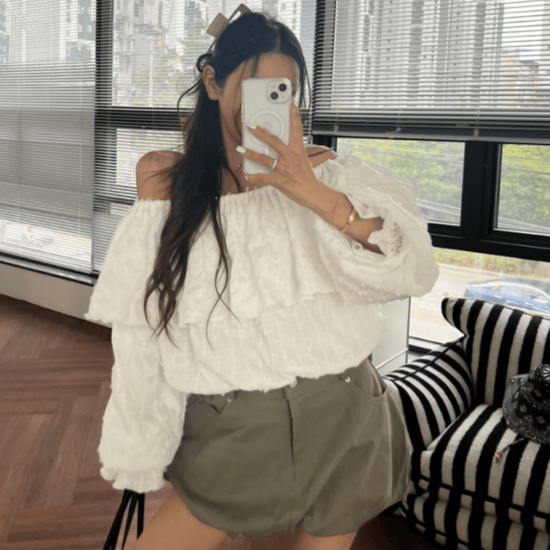 새로운 프랑스식 오프숄더 셔츠 외국 가스 연령 감소 나팔 소매 긴팔 맨위