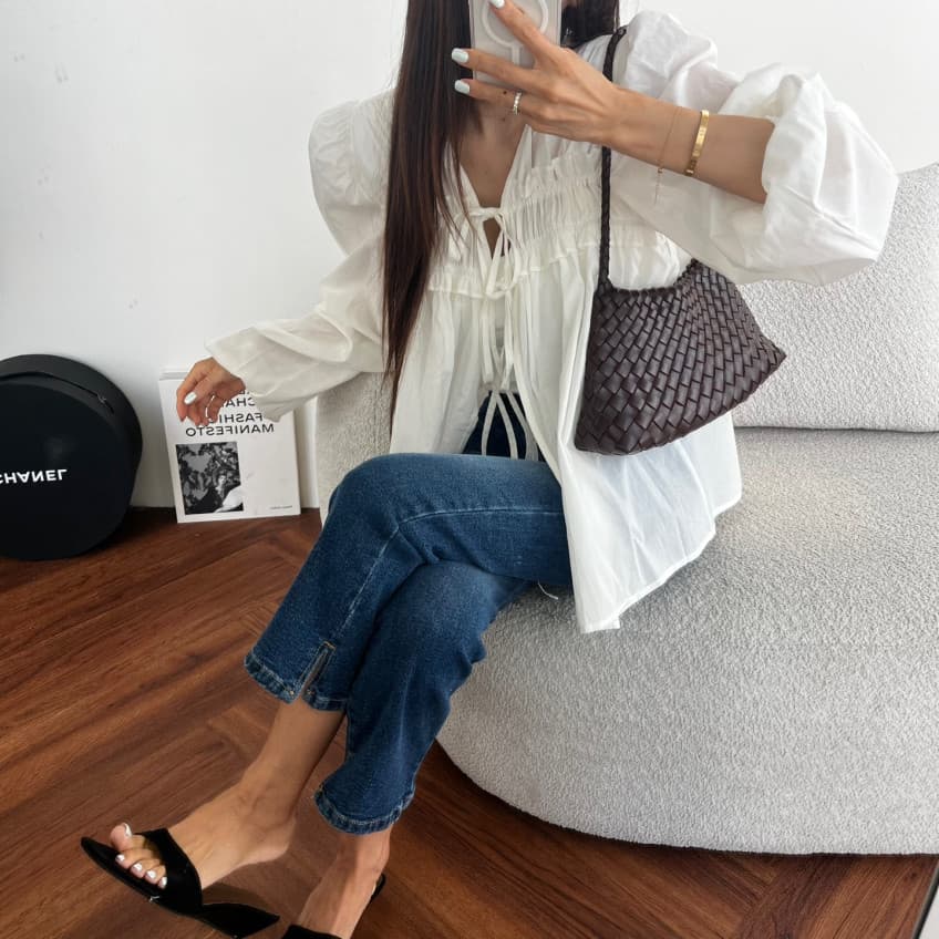 새로운 작은 대중 주름 단추 끈 루즈핏 슬림해 보이는 긴팔 셔츠 여성 상세 이미지 3