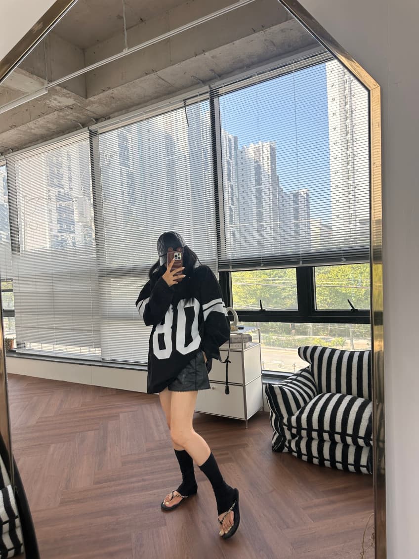 새로운 한 부서 미니멀리즘 알파벳 프린트 루즈핏 다용도 긴팔 티셔츠 상세 이미지 29