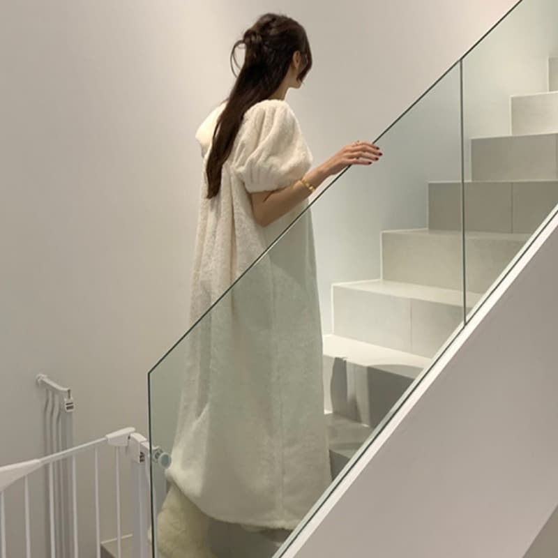 있음 선적 궁정 보온 털이 있는 플리스 산호초 플러시 여성 가정 서비스 이미지 4