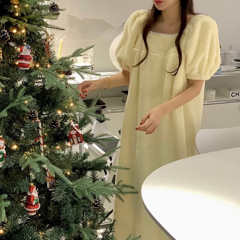 있음 선적 궁정 보온 털이 있는 플리스 산호초 플러시 여성 가정 서비스 이미지 5