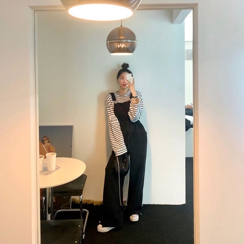 있음 선적 알파벳 막대기 표준 라운드 넥 수평 줄무늬 루즈핏 트임 티셔츠 이미지 3