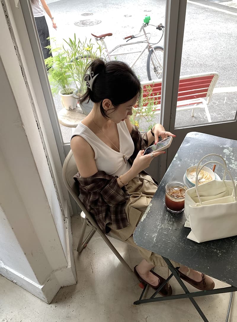 있음 선적 새로운 레트로 문예 바람 격자 무늬 셔츠 루즈핏 슬림해 보이는 캐주얼 셔츠 재킷 상세 이미지 6