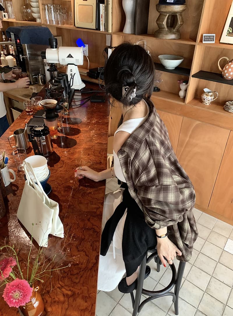 있음 선적 새로운 레트로 문예 바람 격자 무늬 셔츠 루즈핏 슬림해 보이는 캐주얼 셔츠 재킷 상세 이미지 13