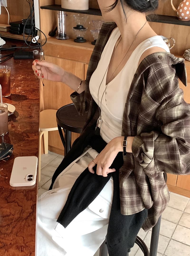 있음 선적 새로운 레트로 문예 바람 격자 무늬 셔츠 루즈핏 슬림해 보이는 캐주얼 셔츠 재킷 상세 이미지 16