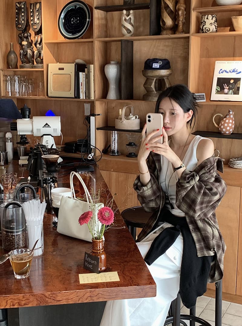 있음 선적 새로운 레트로 문예 바람 격자 무늬 셔츠 루즈핏 슬림해 보이는 캐주얼 셔츠 재킷 상세 이미지 17