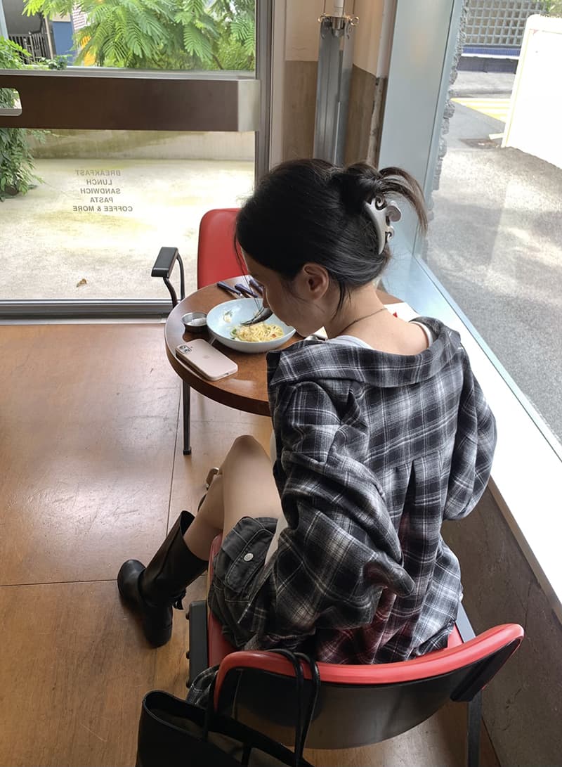 있음 선적 새로운 레트로 문예 바람 격자 무늬 셔츠 루즈핏 슬림해 보이는 캐주얼 셔츠 재킷 상세 이미지 23