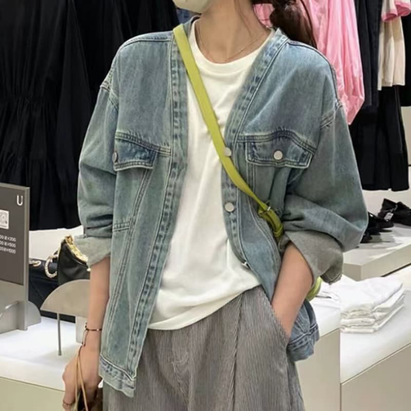 선물 화물 한국 스타일 디자인 센스 V넥 데님 재킷 맨위 루즈핏 오픈 가디건 쇼트 스타일 데님 재킷 상세 이미지 5