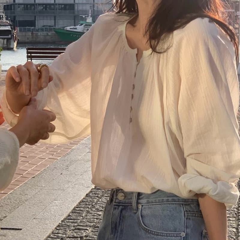 선물 화물 한국 스타일 자외선 차단 여성 셔츠 벌룬 소매 캐주얼 루즈핏 셔츠 기타 버클 상세 이미지 3