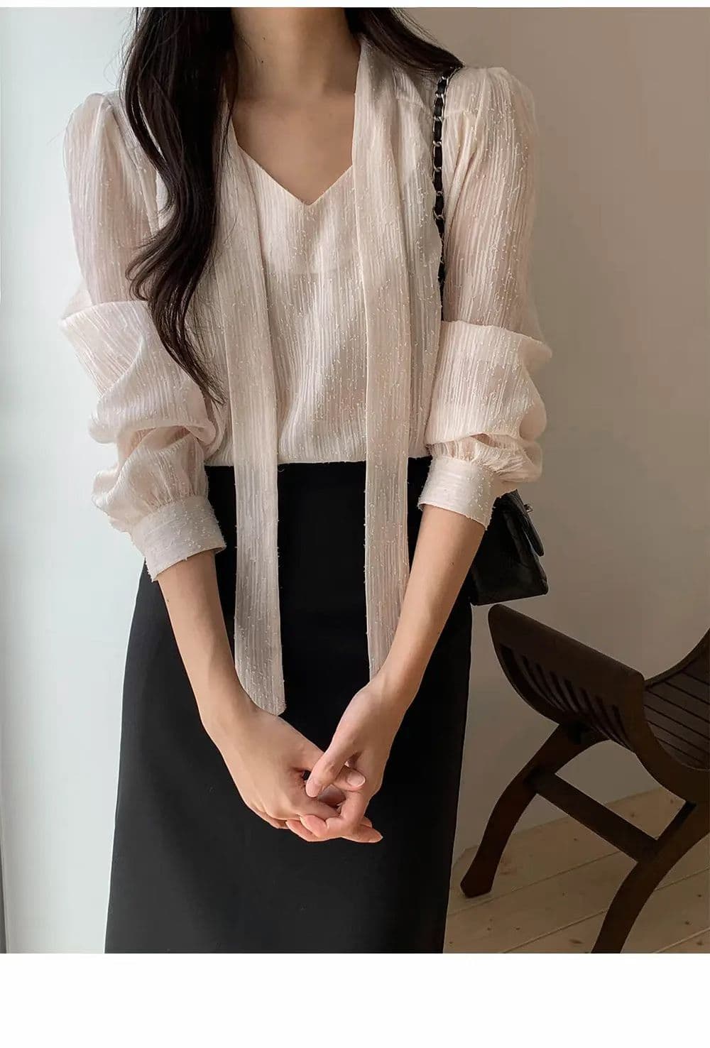 선물 화물 한 부서 우아함 품격 리본 디자인 센스 V넥 거품 소매 여성 셔츠 루즈핏 Chic 맨위