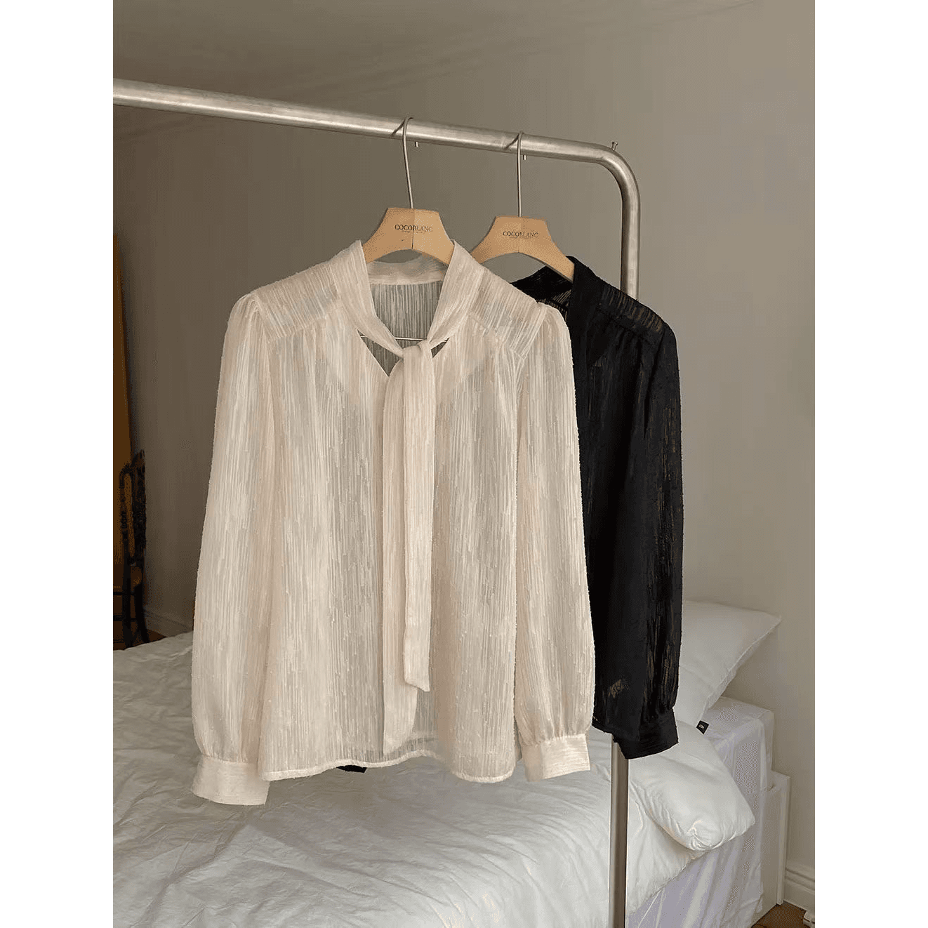 선물 화물 한 부서 우아함 품격 리본 디자인 센스 V넥 거품 소매 여성 셔츠 루즈핏 Chic 맨위 이미지 5