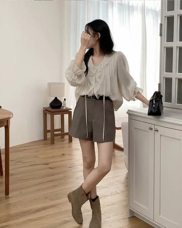선물 화물 한국 chic 달콤함 쉬폰 블라우스 프릴 V넥 여성 셔츠 주름 장식 디자인 루즈핏 나팔 소매 맨위 상세 이미지 7