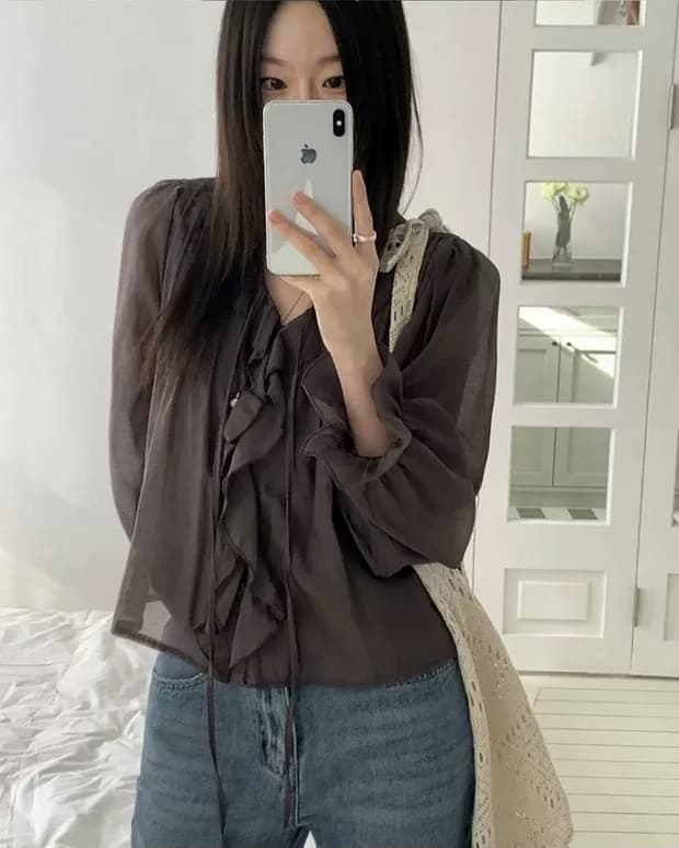선물 화물 한국 chic 달콤함 쉬폰 블라우스 프릴 V넥 여성 셔츠 주름 장식 디자인 루즈핏 나팔 소매 맨위 상세 이미지 12
