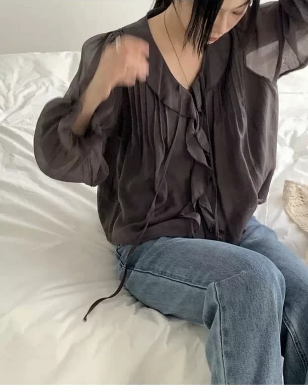 선물 화물 한국 chic 달콤함 쉬폰 블라우스 프릴 V넥 여성 셔츠 주름 장식 디자인 루즈핏 나팔 소매 맨위 상세 이미지 13