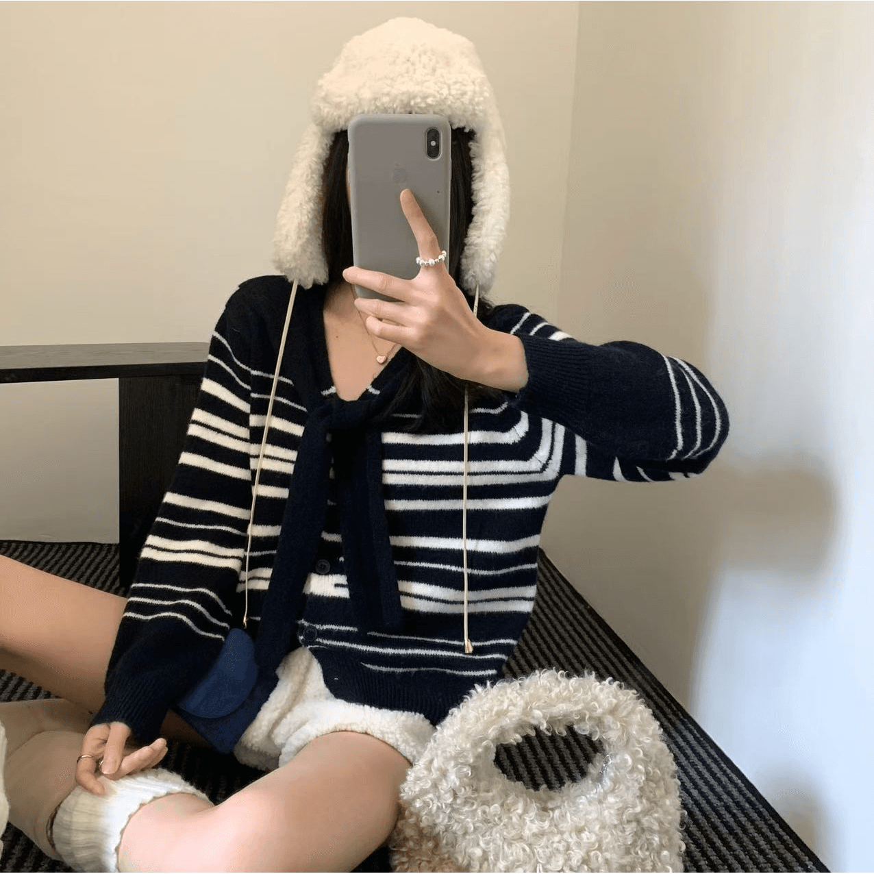선물 화물 한국 동대문 디자인 센스 숄 페이크 레이어드 스트라이프 긴팔 니트 오픈 가디건 스웨터 이미지 5