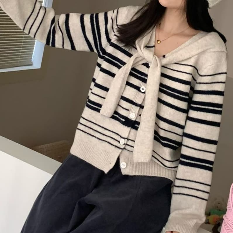 선물 화물 한국 동대문 디자인 센스 숄 페이크 레이어드 스트라이프 긴팔 니트 오픈 가디건 스웨터 상세 이미지 7