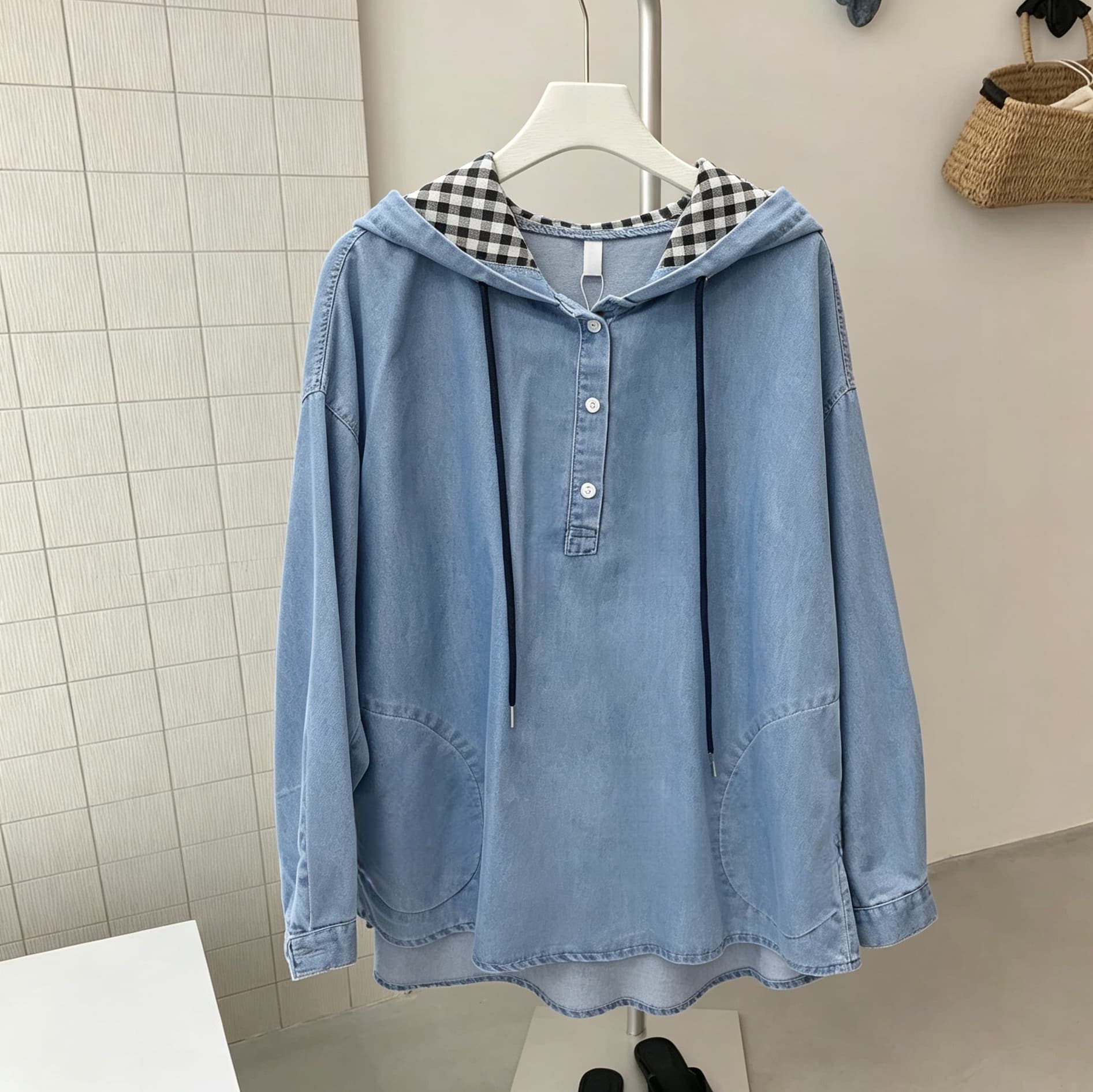 선물 화물 한국 동대문 루즈핏 캐주얼 바람 데님 후드 풀오버 맨위 다용도 데님 재킷 상세 이미지 3