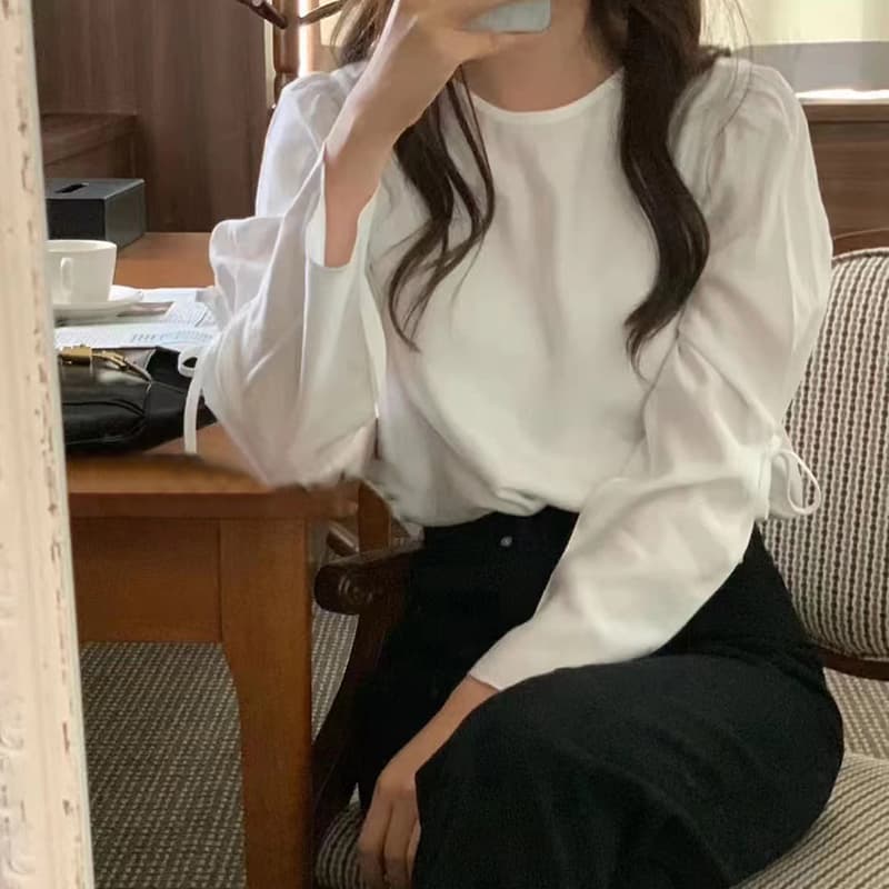 선물 화물 한국 동대문 Chic 소매 스트랩 다용도 라운드 넥 맨위 여성 부드러운 바람 광택 셔츠