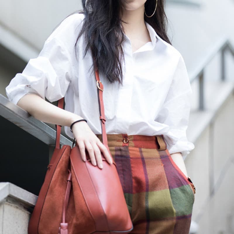 선물 화물 cc 송 웨이 페이 긴팔 화이트 여성 셔츠 한국 스타일 루즈핏 디자인 센스 작은 대중 레트로 홍콩 느낌 맨위 이미지 5