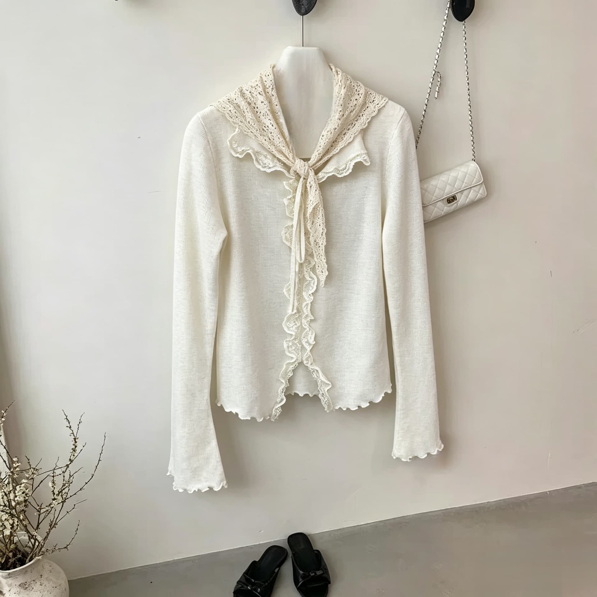 선물 화물 한 부서 프릴 레이스업 긴팔 니트 스웨터 여성 가을 새로운 부드러운 바람 연령 감소 맨위 상세 이미지 3