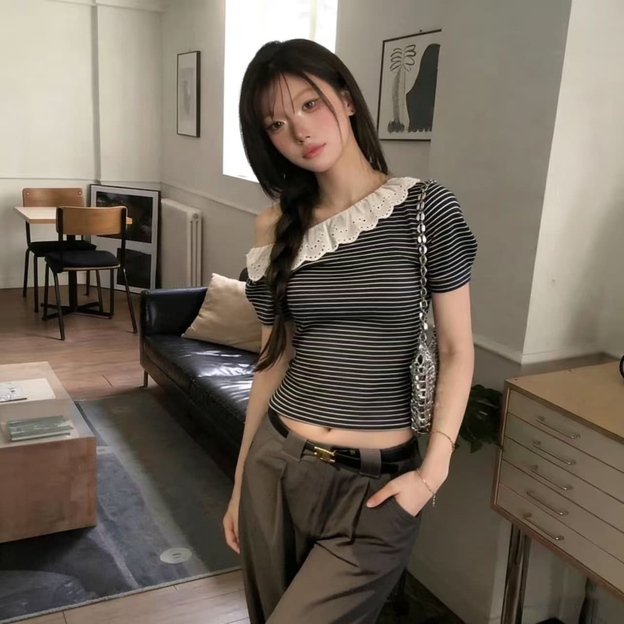 크기 있음 업데이트 한 부서 레트로 스트라이프 레이스 칼라 비스듬한 어깨 캐주얼 맨위 한 부서 품격 슬림해 보이는 반팔 티셔츠 상세 이미지 18