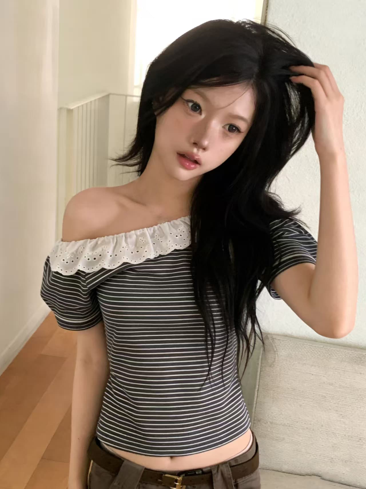 크기 있음 업데이트 한 부서 레트로 스트라이프 레이스 칼라 비스듬한 어깨 캐주얼 맨위 한 부서 품격 슬림해 보이는 반팔 티셔츠 상세 이미지 22