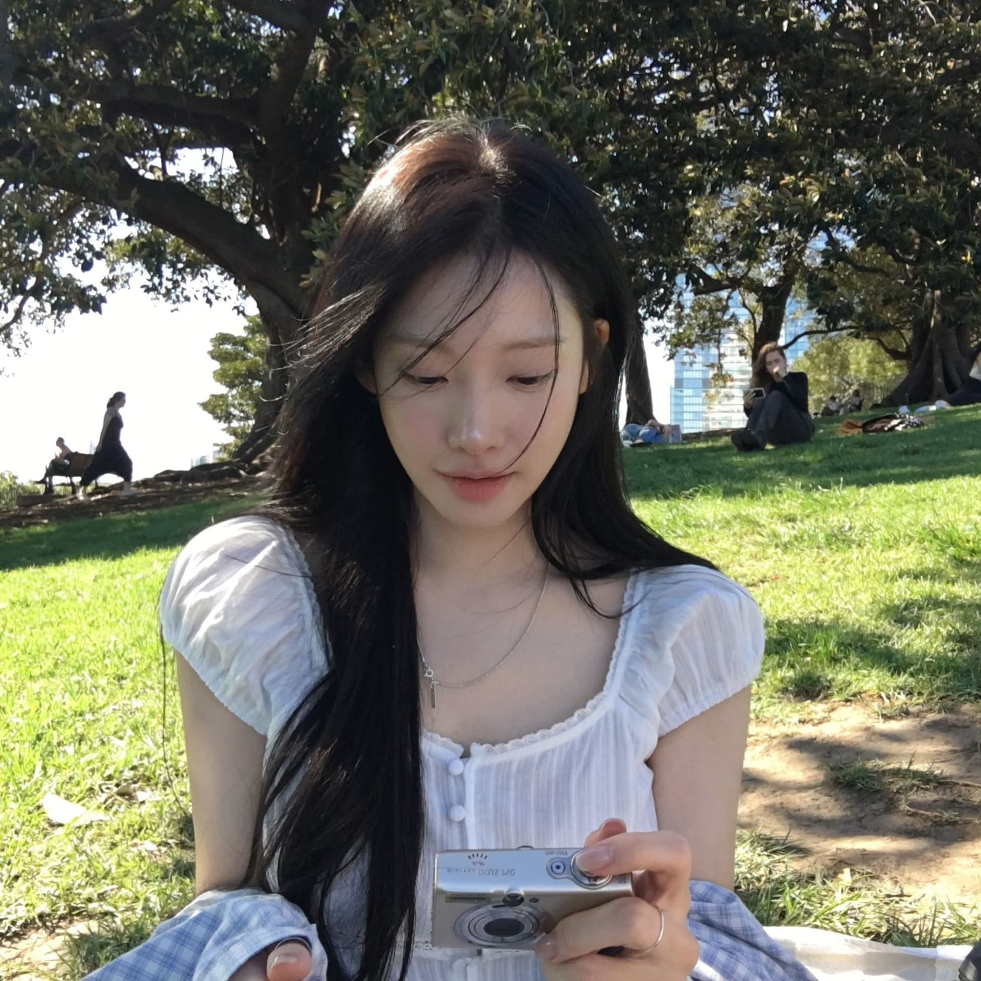크기 있음 업데이트 프랑스식 레트로 연령 감소 귀여운 광장 칼라 체크무늬 허리 수축 슬림해 보이는 셔츠 여성용 짧은 소매 맨위