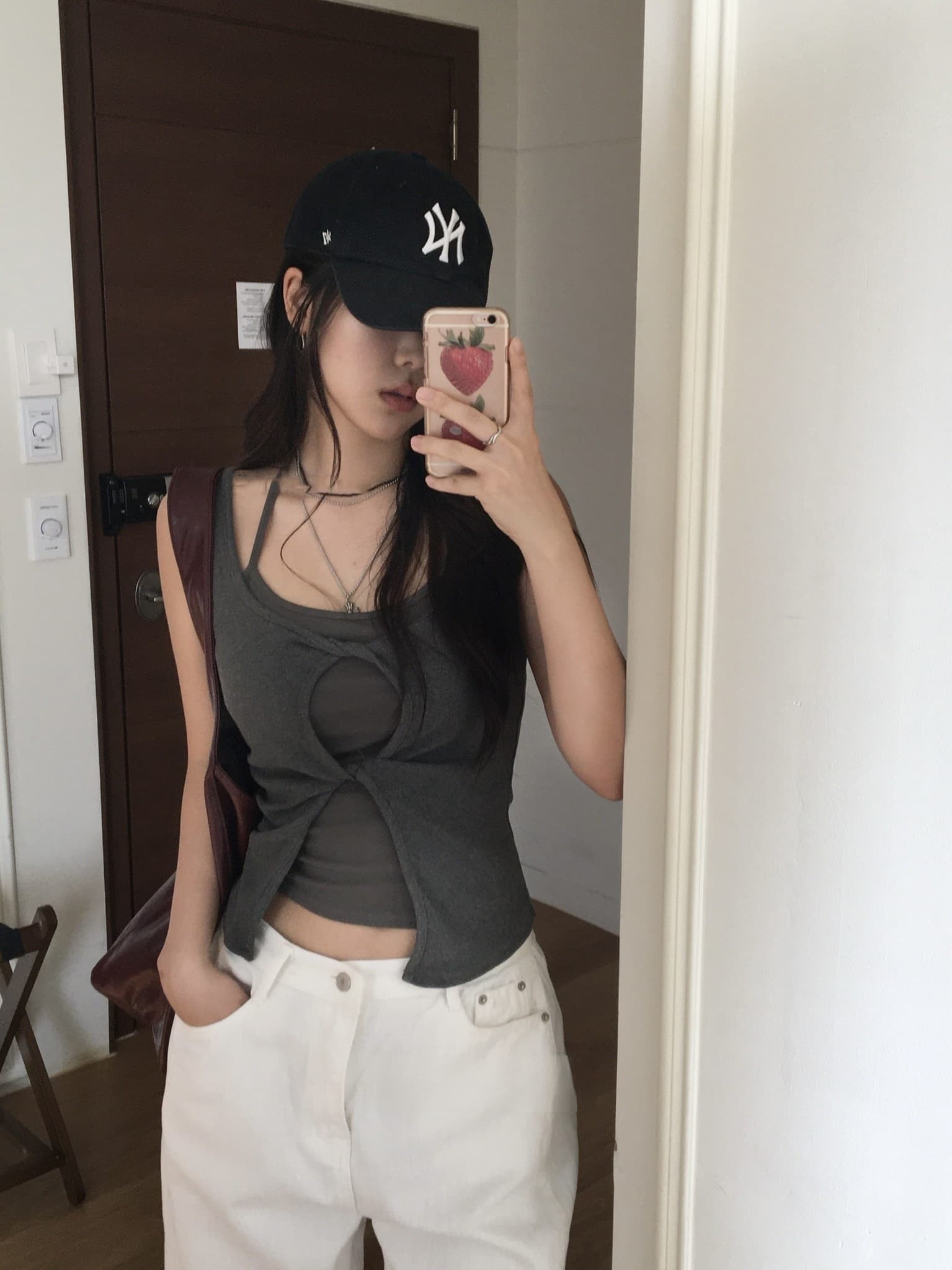 크기 있음 업데이트 한 부서 여름 미니멀리즘 두 조각 비틀림 홀로우 아웃 트임 디자인 슬림해 보이는 행침 목 조끼 맨위 상세 이미지 7