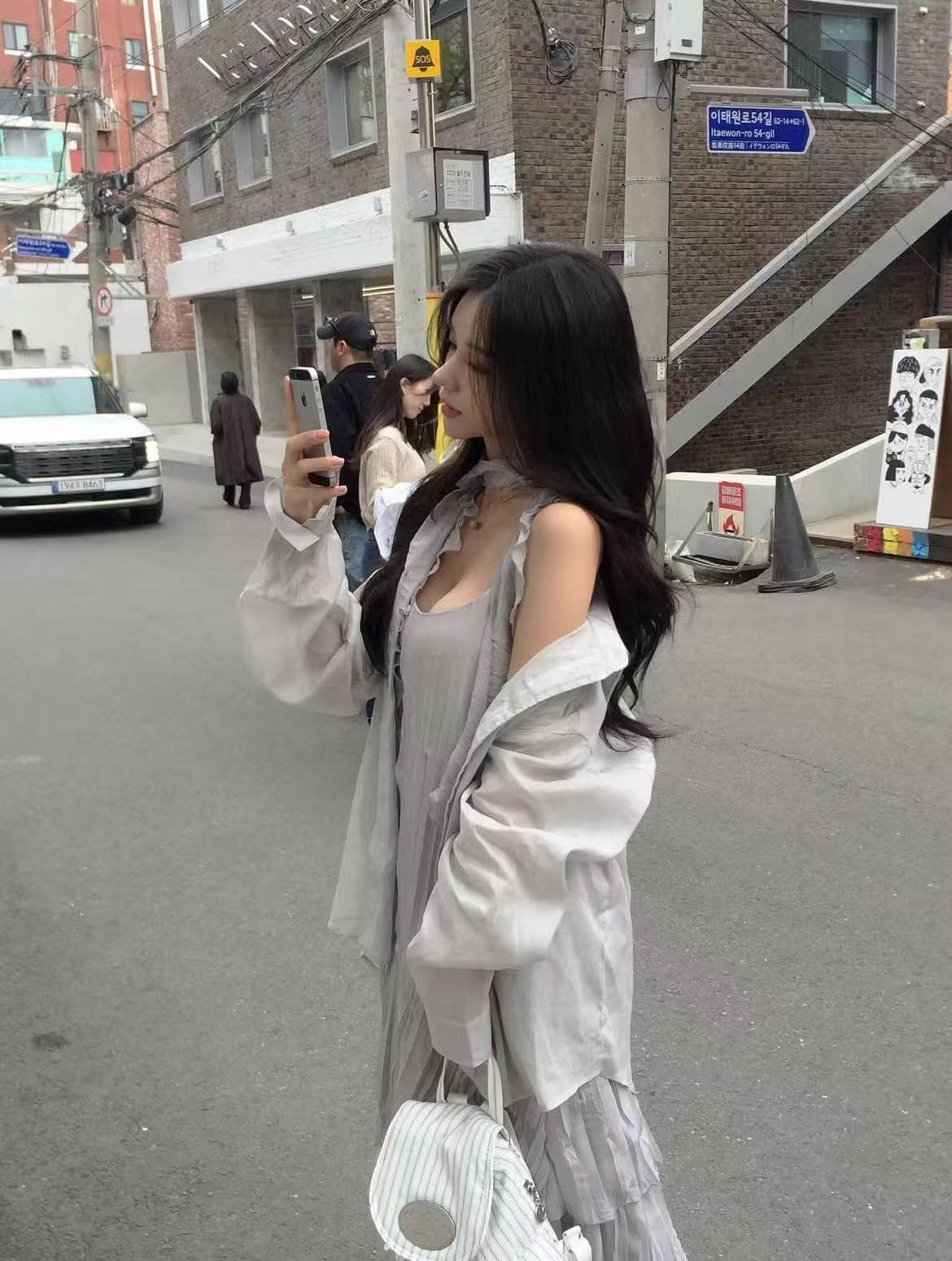 ins 보 주님 섹션 한 부서 품격 층 프릴 불규칙 우아함 품격 슬립 드레스 상세 이미지 11