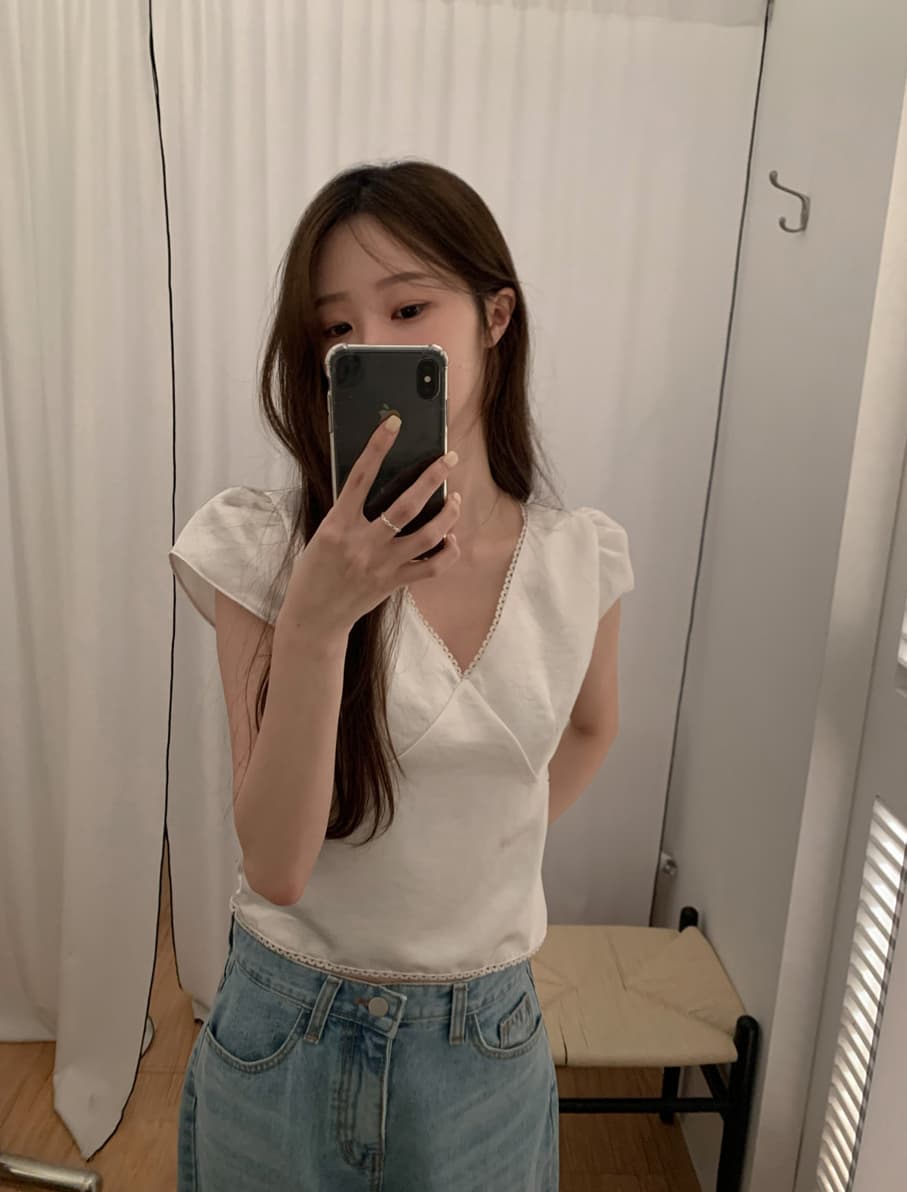 크기 있음 업데이트 프랑스식 품격 우아함 레트로 미니멀리즘 V넥 일상 다용도 작은 셔츠 구슬 빛 센스 맨위 상세 이미지 8
