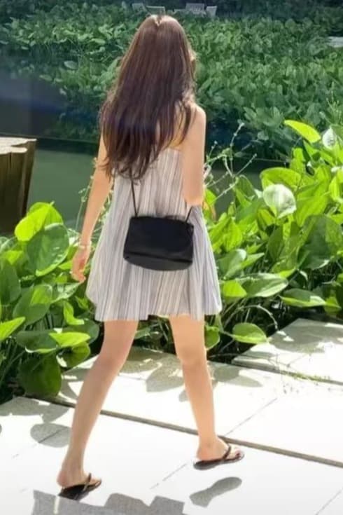 크기 있음 업데이트 ins 한 부서 작은 청신 스트라이프 슬립 드레스 일상 다용도 플리츠 루즈핏 휴가 치마 이미지 6