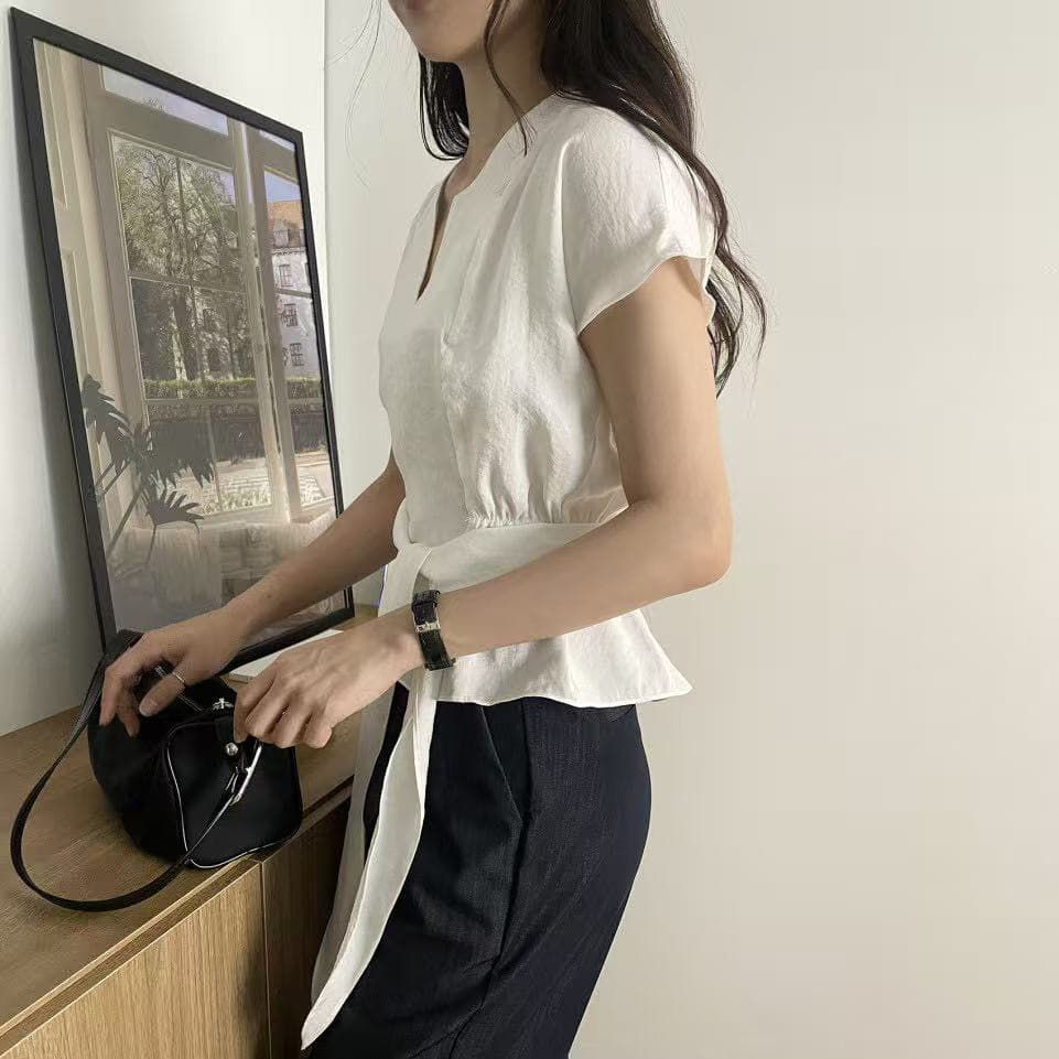 ins 한 부서 품격 작은 대중 v 네클라인 디자인 센스 레이스업 허리 수축 다용도 일상 셔츠 맨위 여성 이미지 2