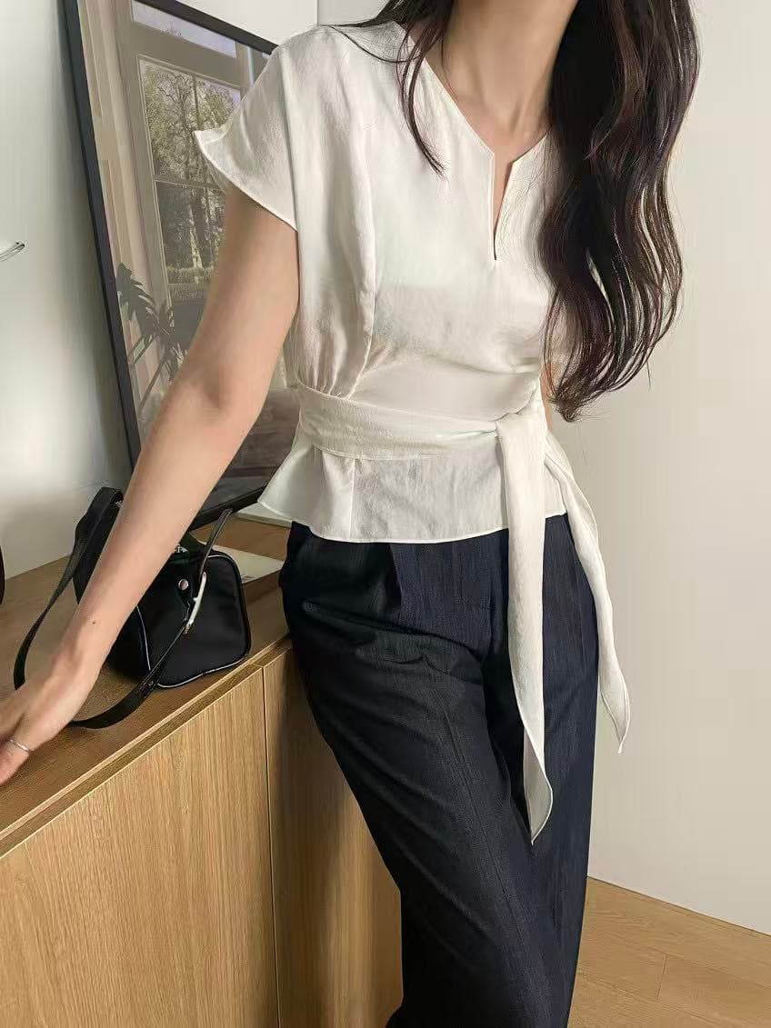 ins 한 부서 품격 작은 대중 v 네클라인 디자인 센스 레이스업 허리 수축 다용도 일상 셔츠 맨위 여성 상세 이미지 7