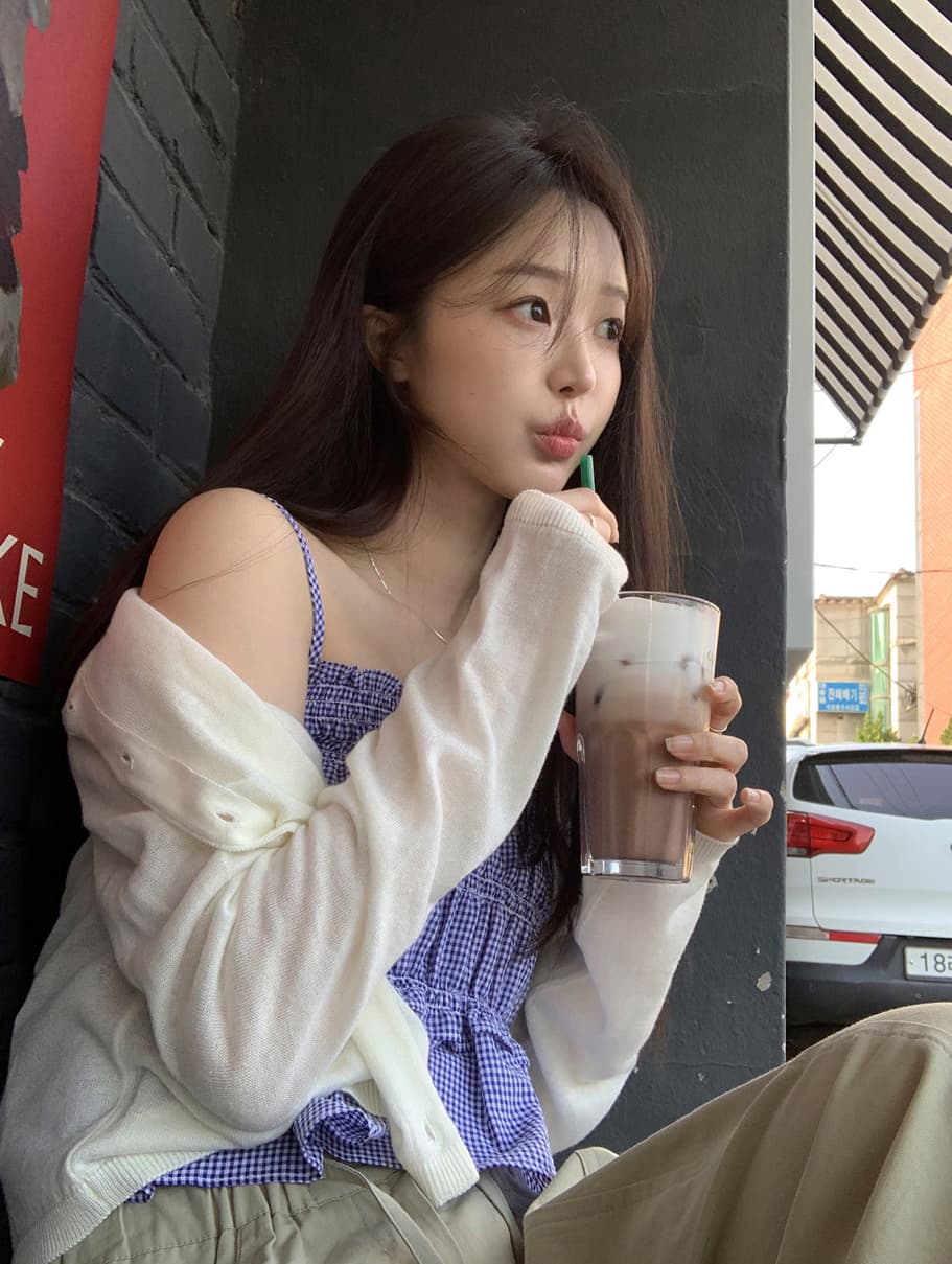 ins 보 주님 섹션 순수한 욕망 오프숄더 프릴 주름 튜브탑 캐미솔 휴가 바람 디자인 센스 맨위 상세 이미지 15