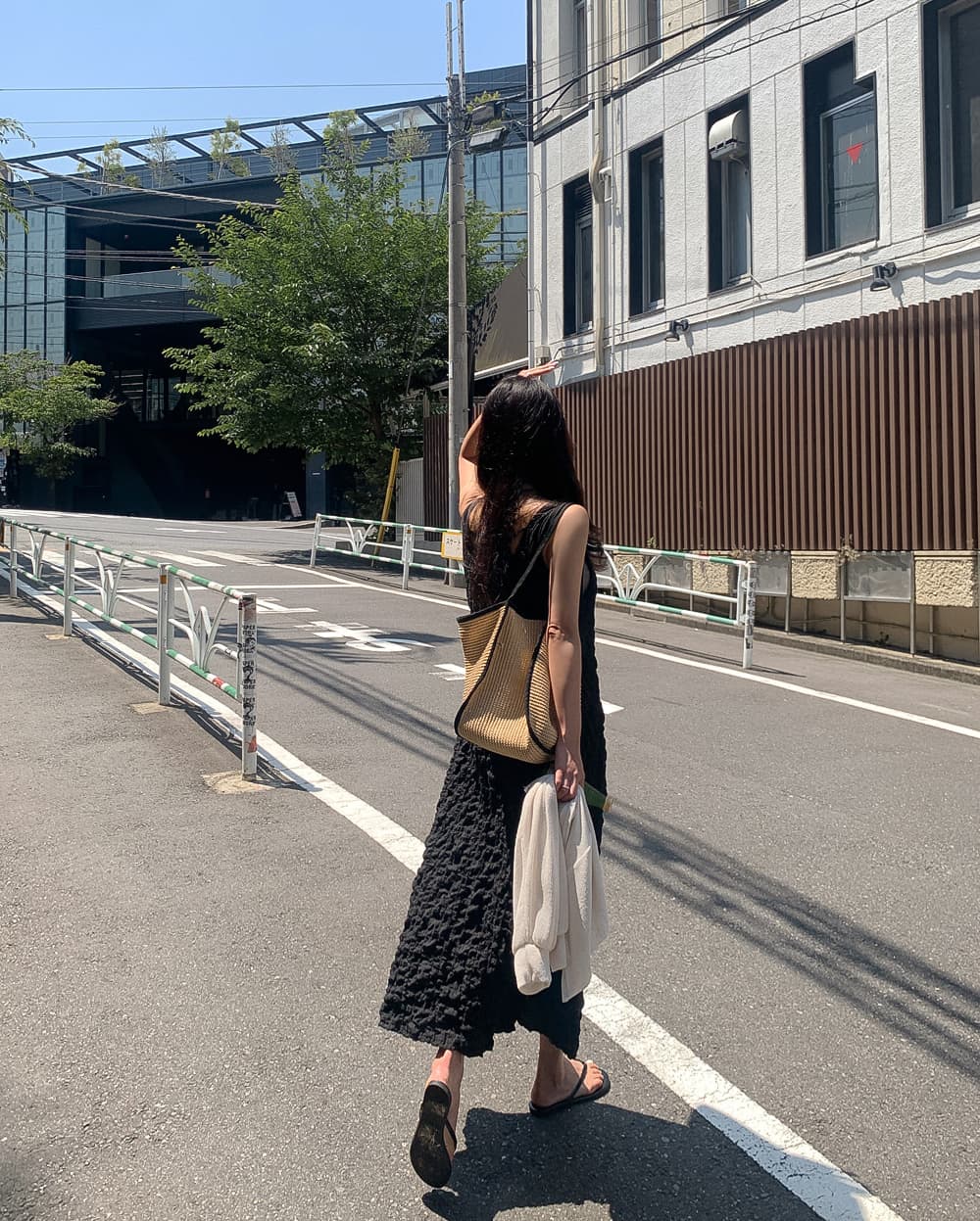 한 부서 미니멀리즘 품격 일상 다용도 민소매 구겨진 원단 드레스 상세 이미지 22