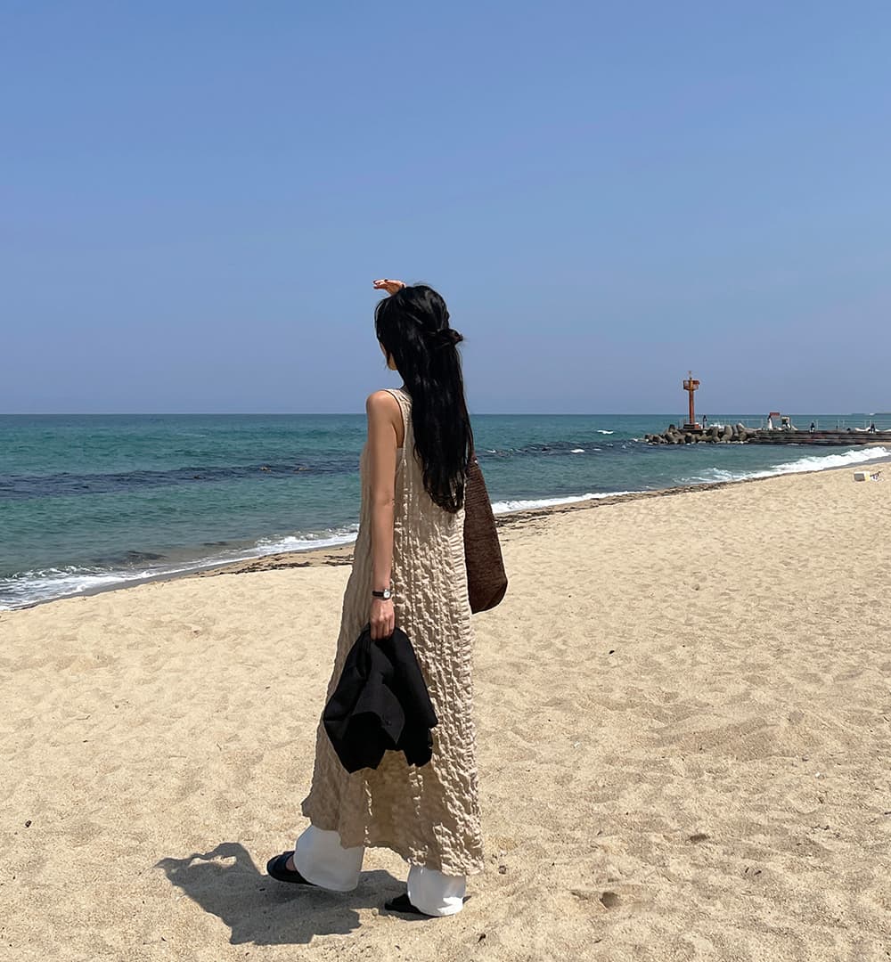 한 부서 미니멀리즘 품격 일상 다용도 민소매 구겨진 원단 드레스 상세 이미지 48