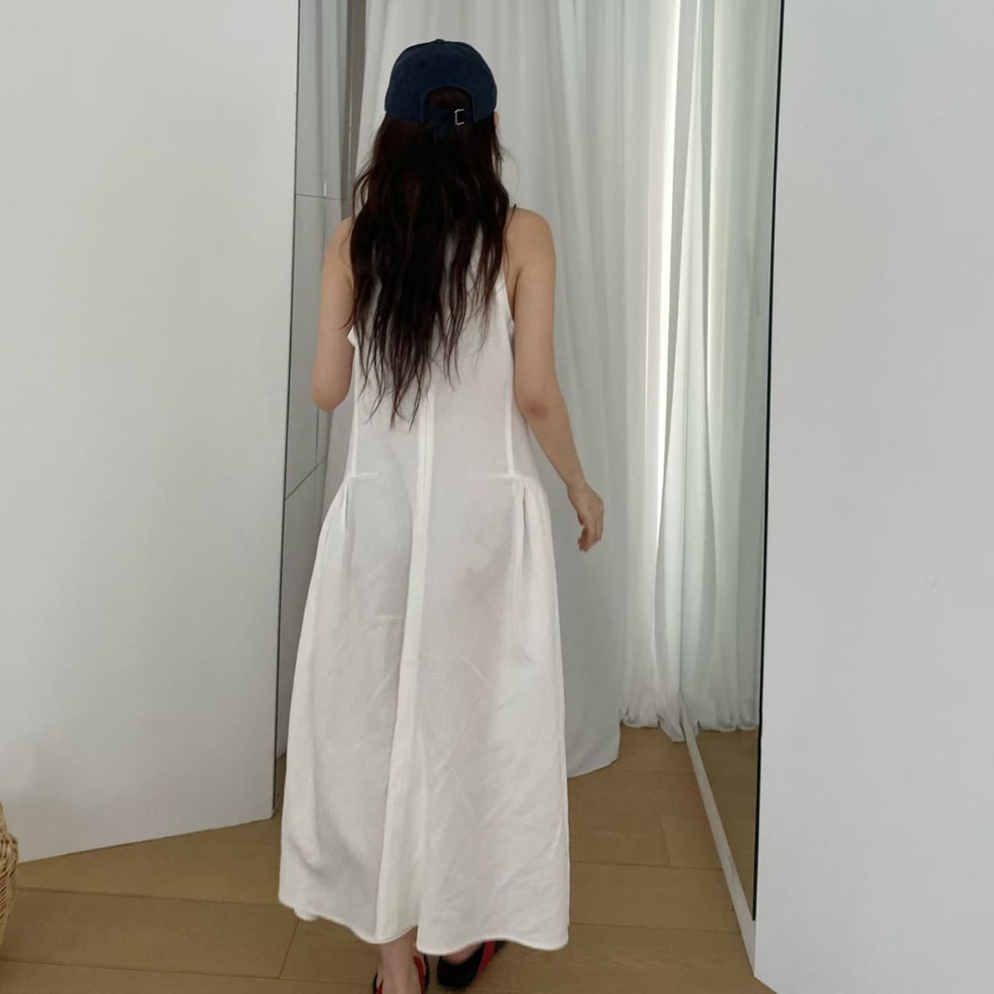 한 부서 미니멀리즘 일상 다용도 여름 새로운 허리 핀치 Pleat 단색 품격 민소매 드레스 롱 스커트 이미지 3