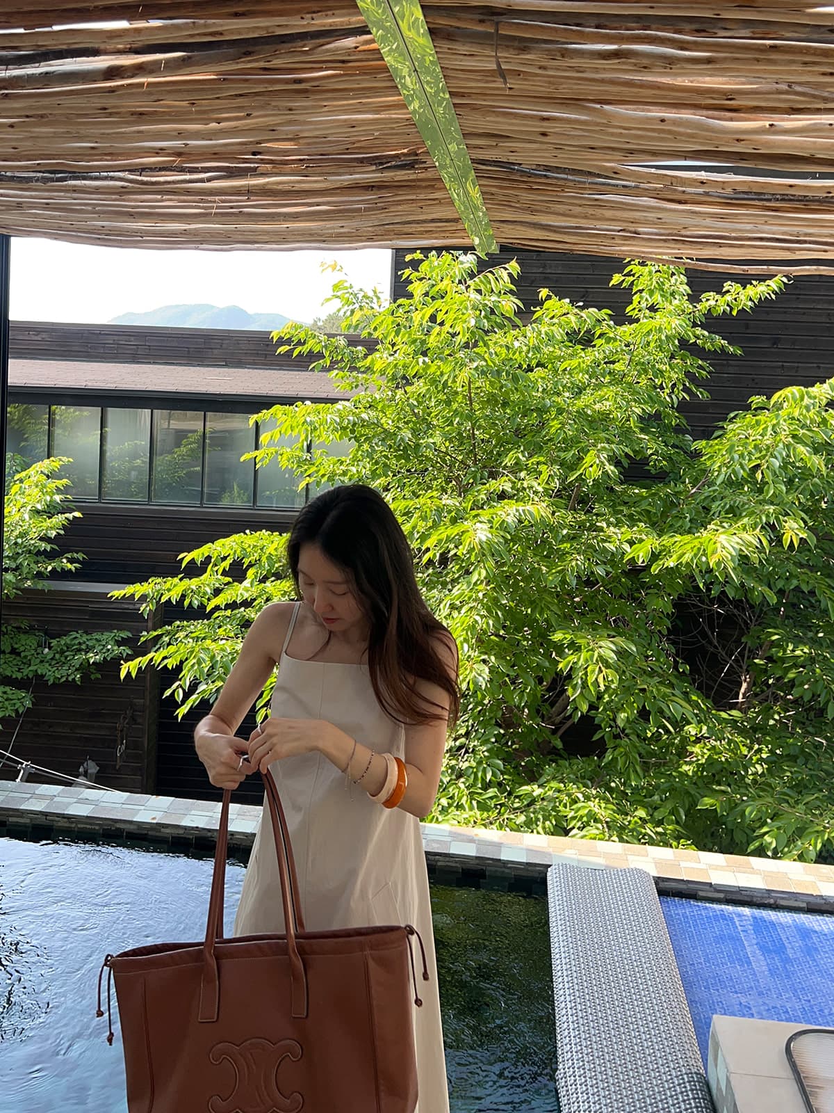 크기 있음 업데이트 한 부서 미니멀리즘 뒤로 레이스업 루즈핏 느긋한 바람 휴가 치마 차가운 센스 슬립 드레스 상세 이미지 11