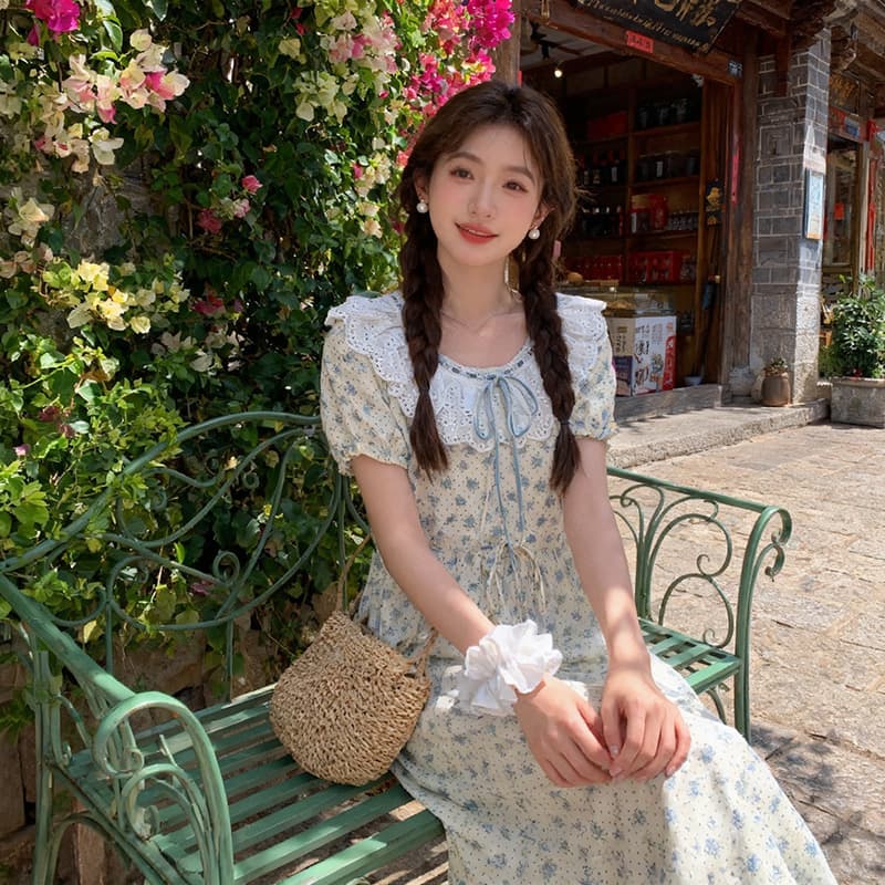 실사 꽃무늬 고대 복장 센스 레이스 프랑스식 베이비 칼라 드레스 작은 청신 블루 꽃밭 라운드 중간 길이 치마