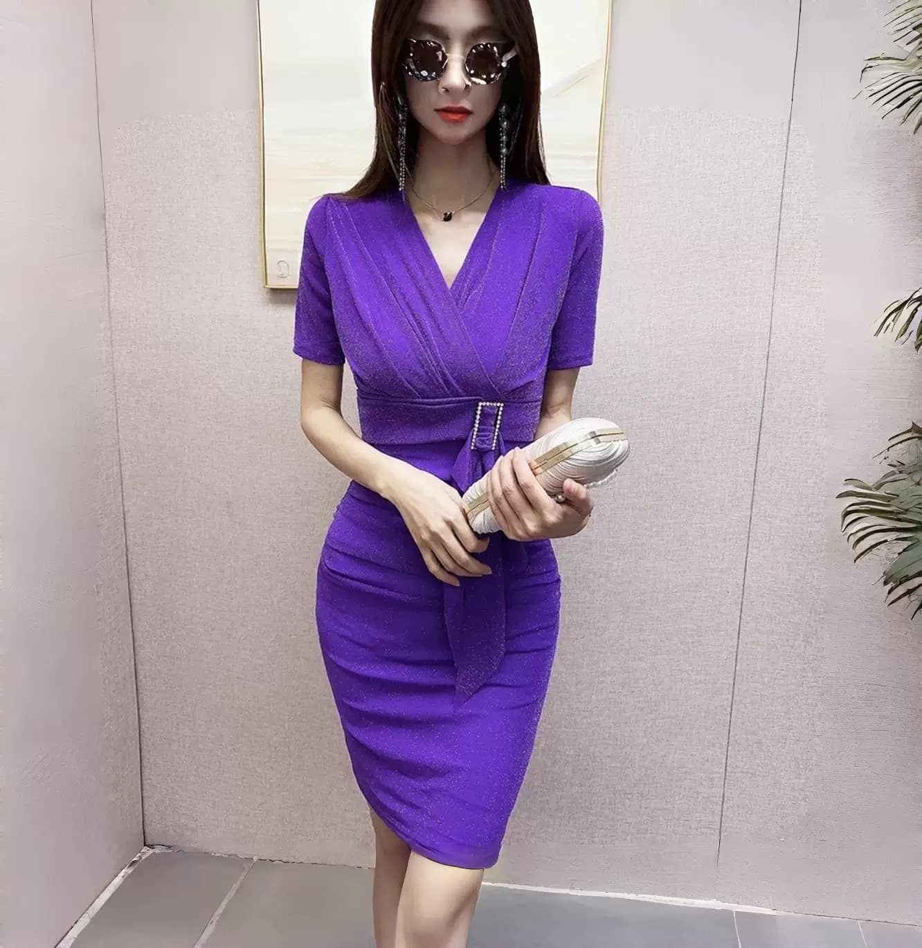 야간 필드 섹시함 V넥 낮은 가슴 반팔 여성 드레스 여름 품격 프릴 레이스업 슬림해 보이는 검정색 타이트 스커트 이미지 2