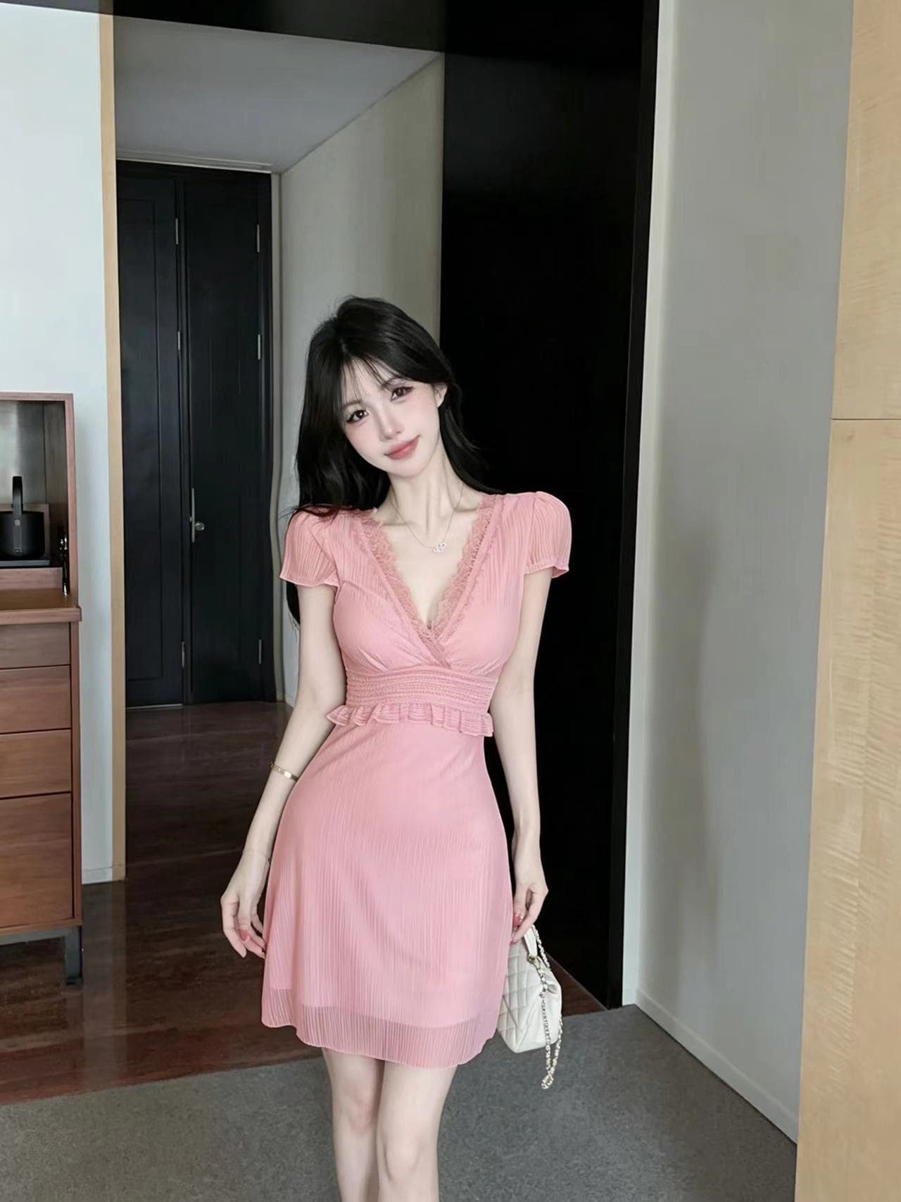 밤 본사 드레스 여성 의류 섹시함 V넥 슬림해 보이는 낮은 가슴 백리스 여름 사우나 야간 필드 출근 옷 미니 스커트 상세 이미지 4