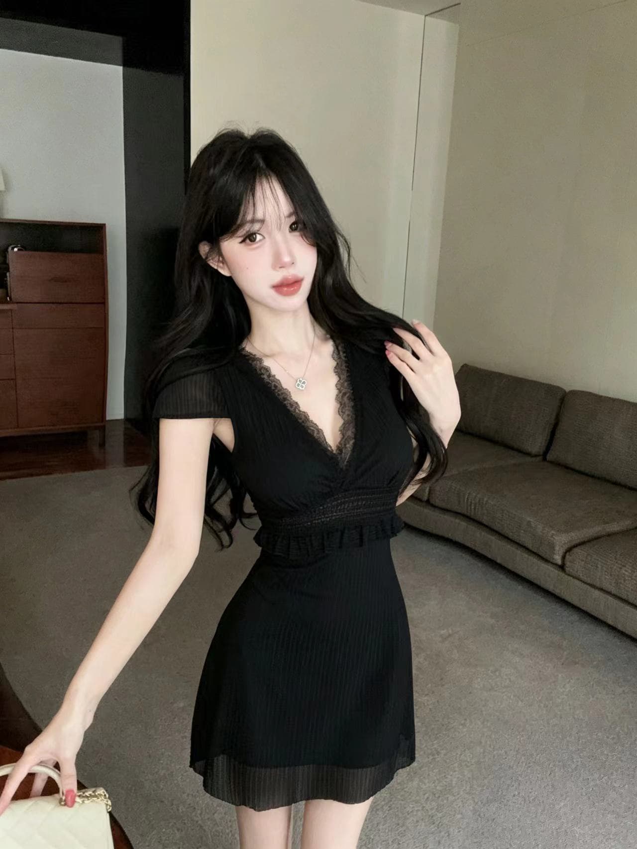 밤 본사 드레스 여성 의류 섹시함 V넥 슬림해 보이는 낮은 가슴 백리스 여름 사우나 야간 필드 출근 옷 미니 스커트 상세 이미지 8