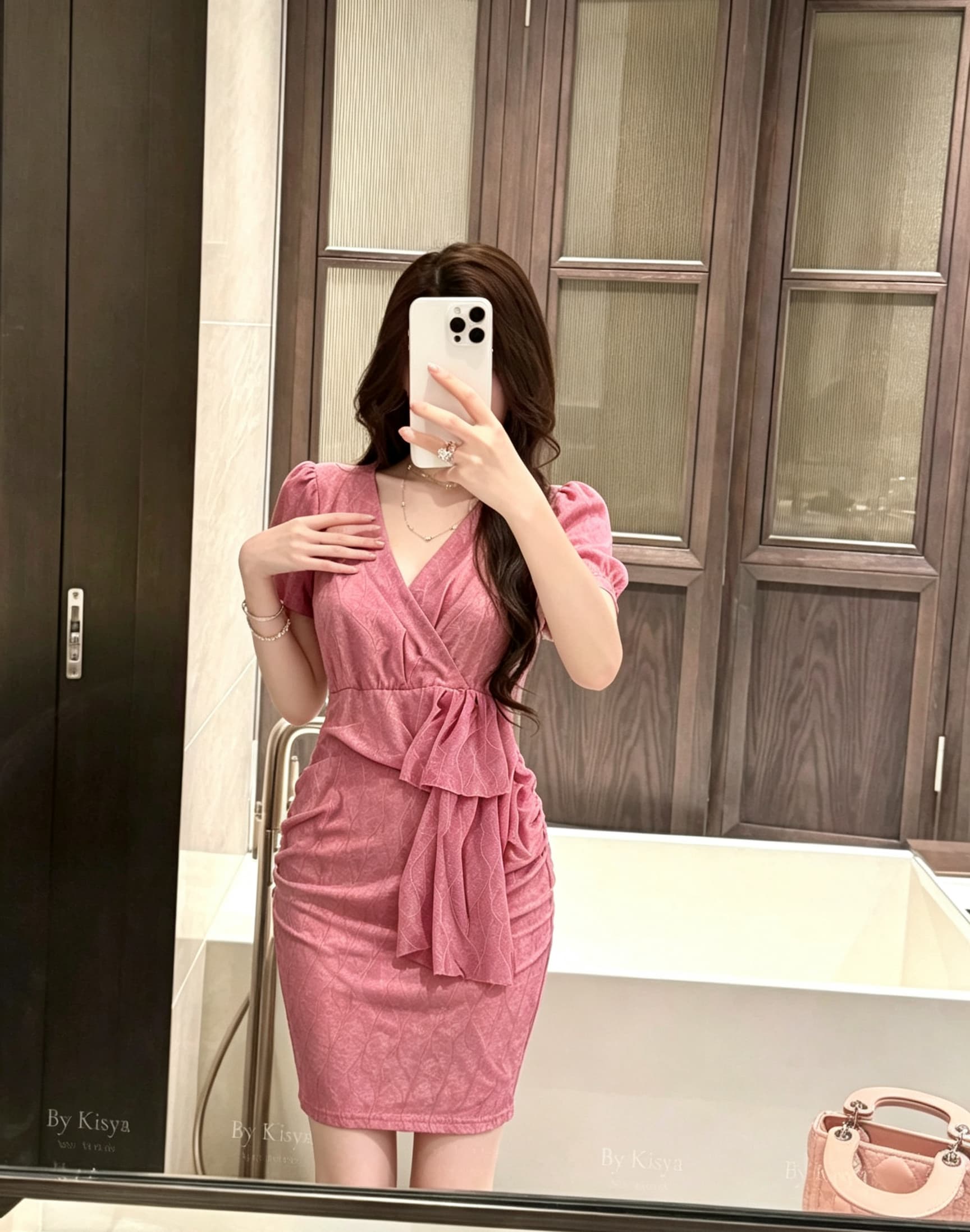 핑크색 질감 드레스 여름 새로운 V넥 반팔 허리 수축 표지 배 디자인 센스 부드러운 품격 표지 고기 상세 이미지 3