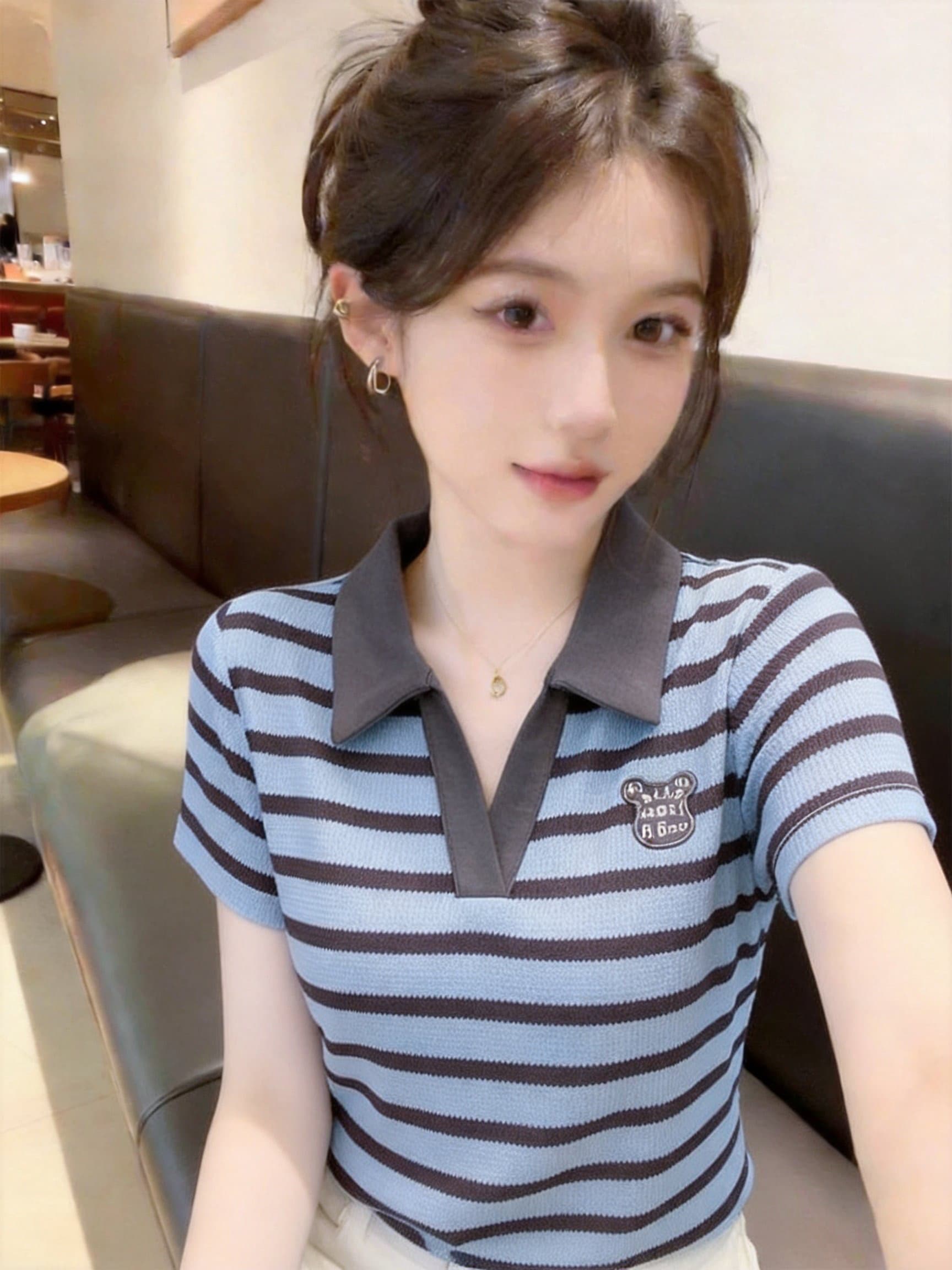 실사 여름 새로운 한국 스타일 POLO 칼라 스트라이프 만화 자수 작은 키 풀오버 다용도 반팔 티셔츠 상세 이미지 11